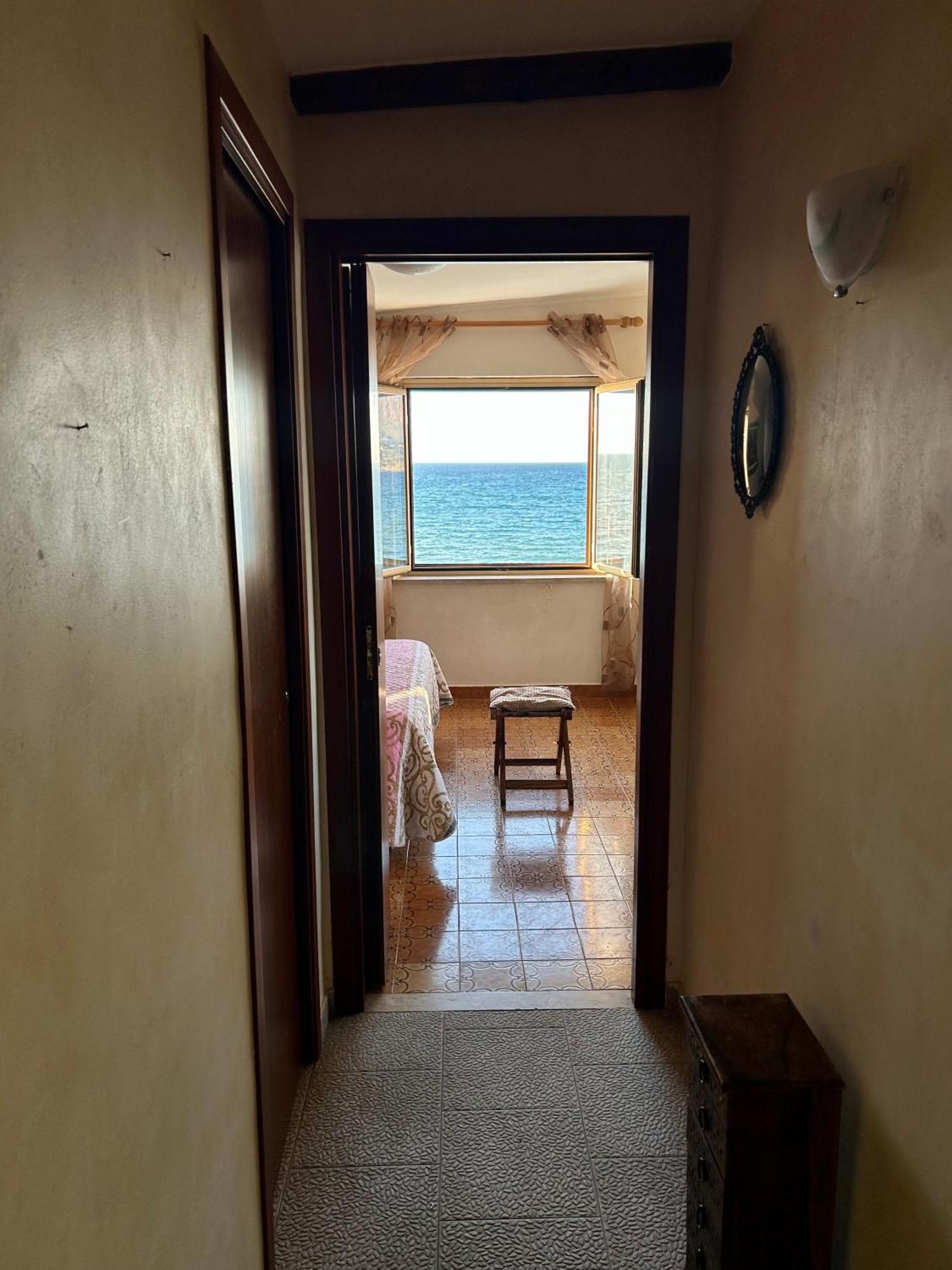 Casa Vacanza Barbera - In Riva Al Mare Villa Trappeto  Exteriör bild